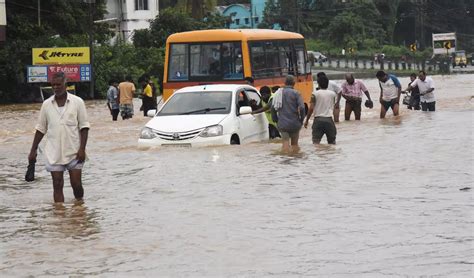 High Alert In Six Districts Of Kerala Idukki Malappuram Wayanad