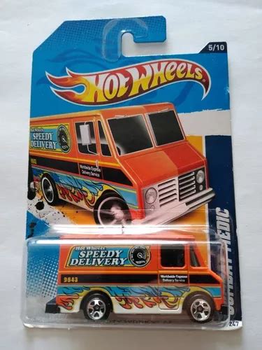 Hot Wheels Combat Medic Naranja Hw City Works Mlc Mercadolibre