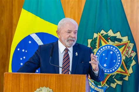 Lula sofre acidente doméstico e tem ferimento na cabeça ACidade ON