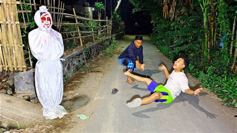 Prank Pocong Lucu Bikin Ngakak New Ghost Prank Indonesia Youtube