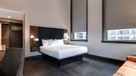 Rooms at Courtyard By Marriott Cincinnati Downtown | Marriott Bonvoy