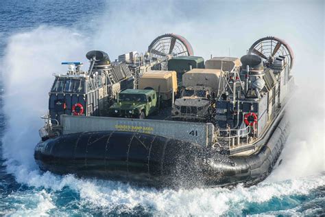 Dvids Images Uss Carter Hall Lsd 50 Conducts Lcac Operations Nov