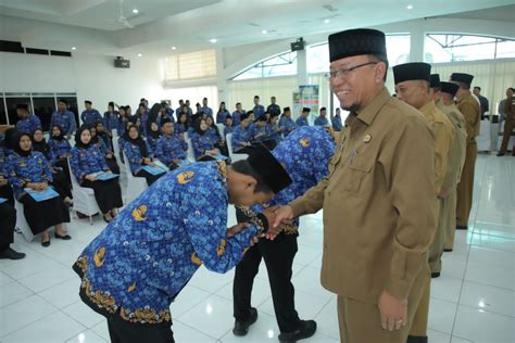 Sekda Ambil Sumpah Dan Janji Pns Pemkab Asahan Delta Kepri