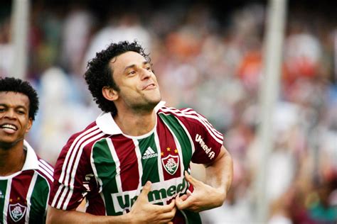 Fred Reencontrar Sua Primeira V Tima Pelo Fluminense Fluminense