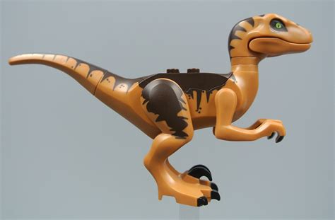 Lego Jurassic Park Velociraptor Chase Review Brickset