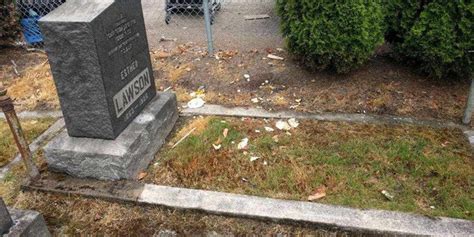 Seattle Homeless Crisis Leaves Jewish Cemetery Dealing With Parked Rvs