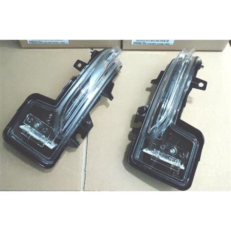 Jual Spion Mobil Lampu Mika Sen Spion Original Asli Mitsubishi Xpander