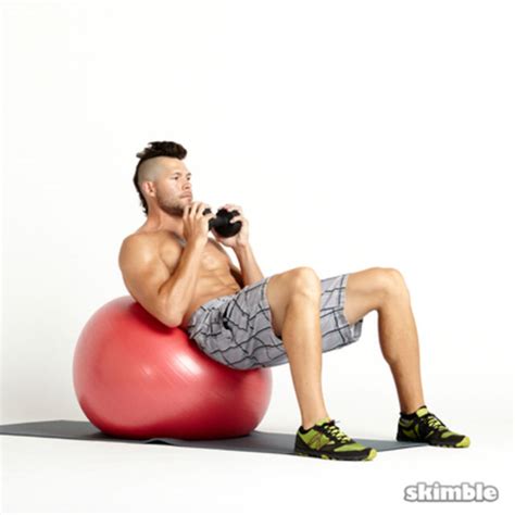 Weighted Ball Crunch - Exercise How-to - Skimble Workout Trainer