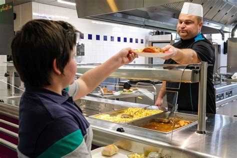 De combien sera la hausse des repas des collégiens dans l Allier en