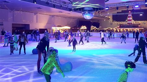 Event in Emder Nordseehalle Zum sechsten Mal Eisvergnügen in der Halle