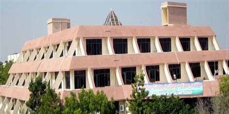 Jawaharlal Nehru Technological University (JNTU) Anantapur -Admissions ...