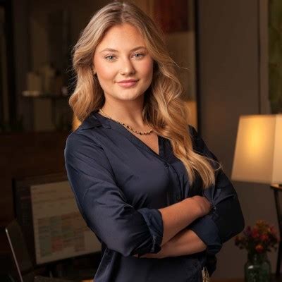 7 Hot Sexy Breanne Rodgers Bikini Pics