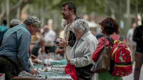 Ja Hi Ha Data Torna El Mercat D Antiquaris De Reus