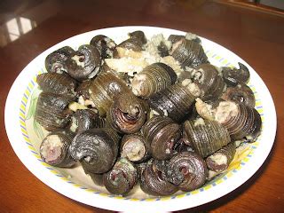 my life's recipes: Ginataang suso (Escargot)