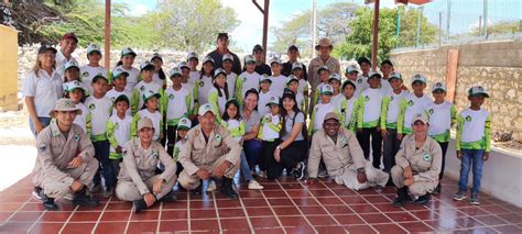 Corpotulipa Y Mirasol Hotel Boutique Aportan Uniformes A Los Peque Os