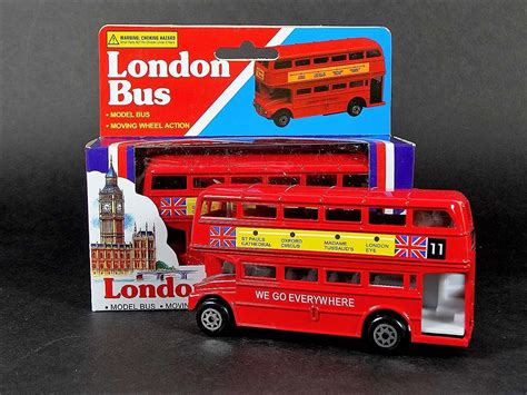 Die Cast Metal London Model Bus Classic Souvenir