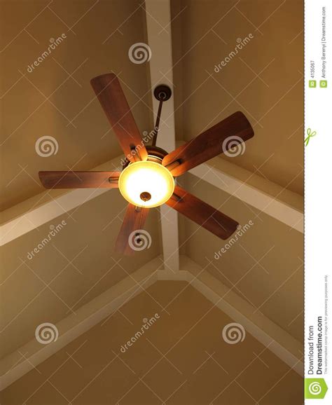 Ceiling Fan in Vaulted Ceiling