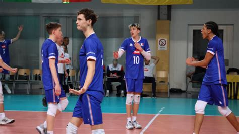 Volley Euro U Masculin Les Bleuets D Butent Par Un Succ S Ais