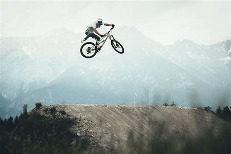 Mtb Rider Canyon Präsentiert Torque Cf Fabio Wibmer Signature Edition