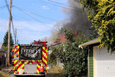 Everett Fire Crews Contain Garage Fire In North Everett Saturday