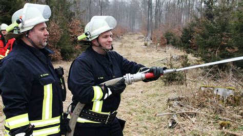 Bung Melsunger Wehren Bek Mpfen Waldbrand