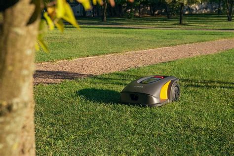 Robot tondeuse A 3000 STIGA Matériel à Batterie