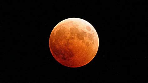 Lua de Sangue o eclipse lunar mais longo do século estará visível