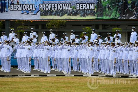 Upacara Praspa Diktukpa Li Diktukpakat Tni Al Dan Wisuda Purna Bakti