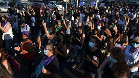 Mujeres Marchar N Este Mi Rcoles M Por Las Principales Calles De Iquique