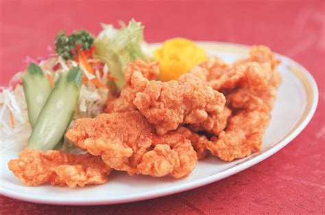 一度は食べたい別府ご当地グルメ6選、とり天＆別府冷麺で地元ならではの味を堪能 ｜ ことりっぷ