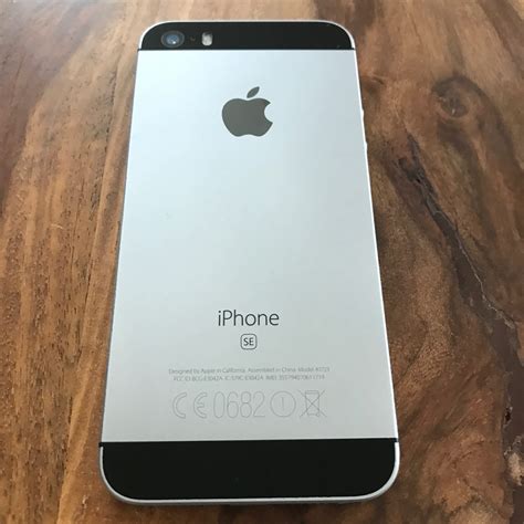 iPhone 5SE 64gb - Apple Bazar