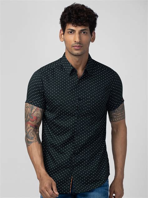 Spykar Men Bottle Green Cotton Slim Fit Printed Shirt