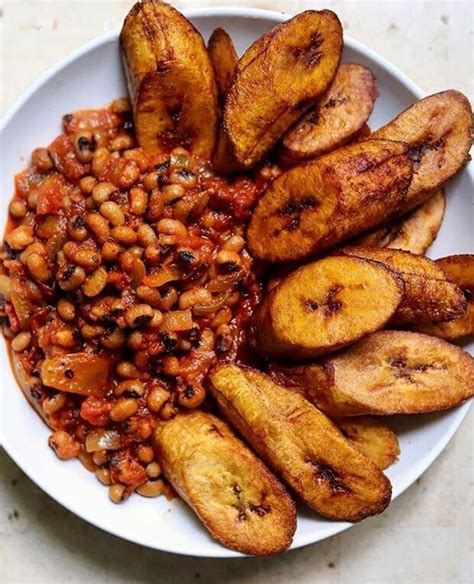 Fried Plantain And Beans