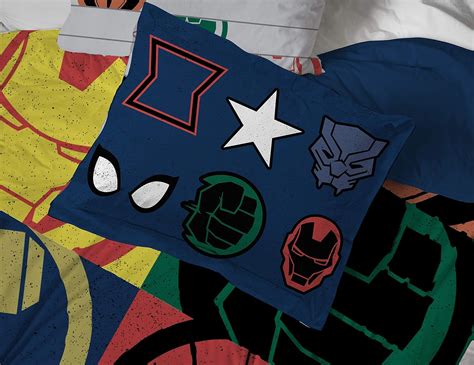 Jay Franco Marvel Emblems Piece Full Bed Set Includes Comforter