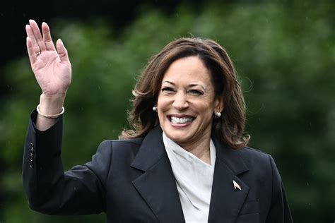 Kamala Harris Erases Donald Trump S Gains With Hispanic Voters In New