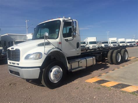 MAQUINARIA AGRICOLA INDUSTRIAL Camion Torton Freightliner 2008 Modelo