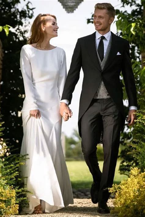 Introducing The Finest Wedding Suits For Grooms