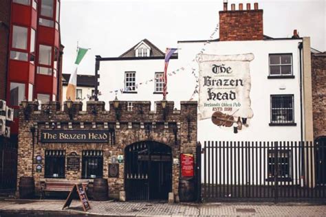 Best Pubs in Dublin (by Neighborhood) to Raise a Pint With a Local - My ...