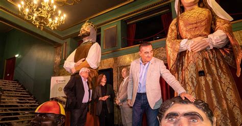 Gigantes Y Cabezudos La Zarzuela M S Jotera Llega Al Teatro Principal