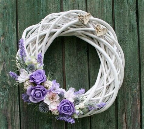 Pin Di Catherine Scott Su Wreaths And Table Decor Ghirlande Pasquali