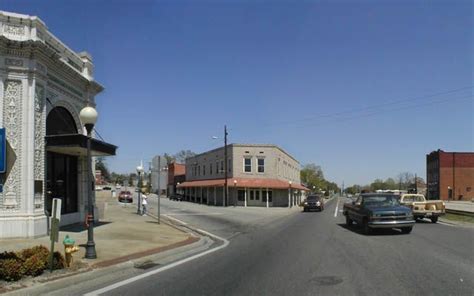 Brewton, Downtown, Street view