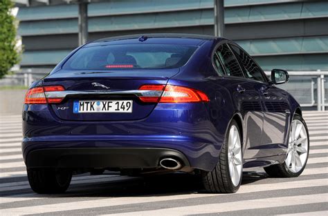 Jaguar Xf 3 0d S Review Autocar