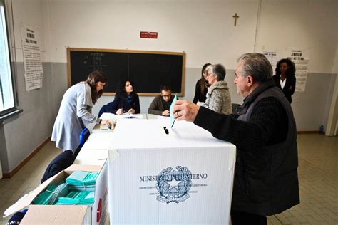 SPECIALE ELEZIONI Regionali 2015 Sette Candidati Presidente