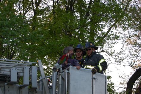 Cherry Hill Fire Dept High Angle Rescue Of Bird And Man Cnbnews