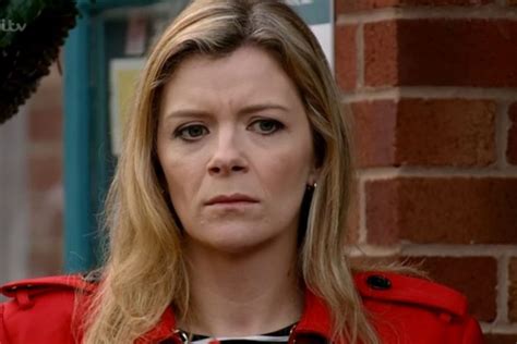 Coronation Street: Leanne Battersby abandons Toyah over Peter Barlow ...