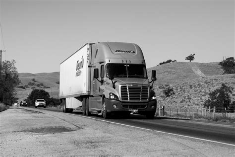 Pooler Ga Injuries Reported In Tractor Trailer Accident In Eb Lanes