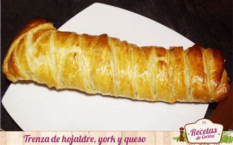 Trenza de hojaldre jamón y queso y bechamel El hojaldre es una masa