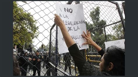 Ai Onu Y Alcaldes Exhortan A Peña Nieto A Vetar Ley De Seguridad Interior El Economista