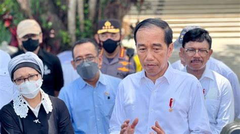 Jokowi Main Ke Golkar Perindo Tapi Absen Di HUT NasDem Denny Siregar