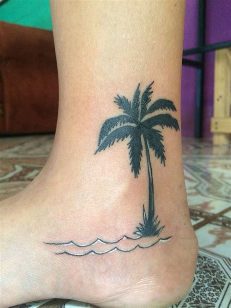 Palm Tree Tattoo Spine Tattoos For Women Tattoos For Women